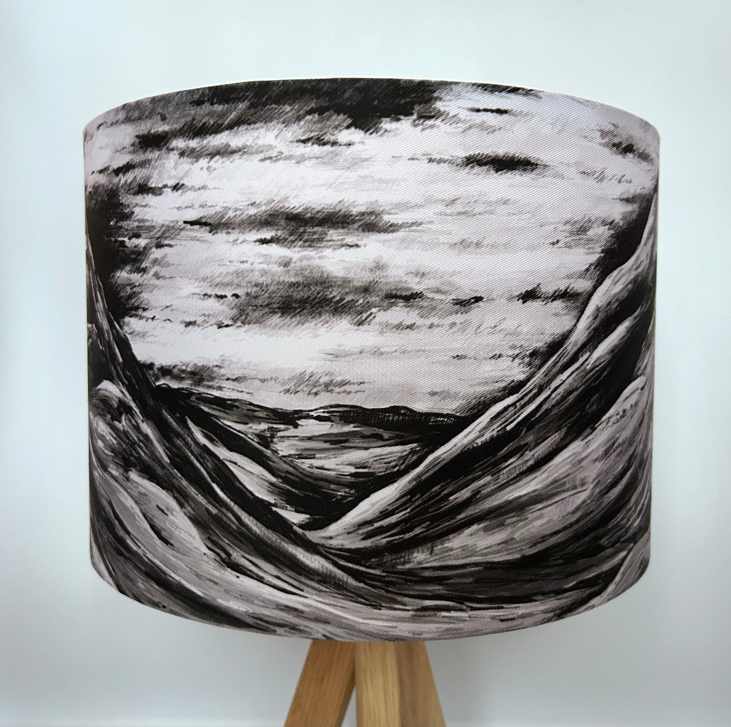 *SAMPLE* Black and White Three Sister Lampshade Larger 30cm Lampshade