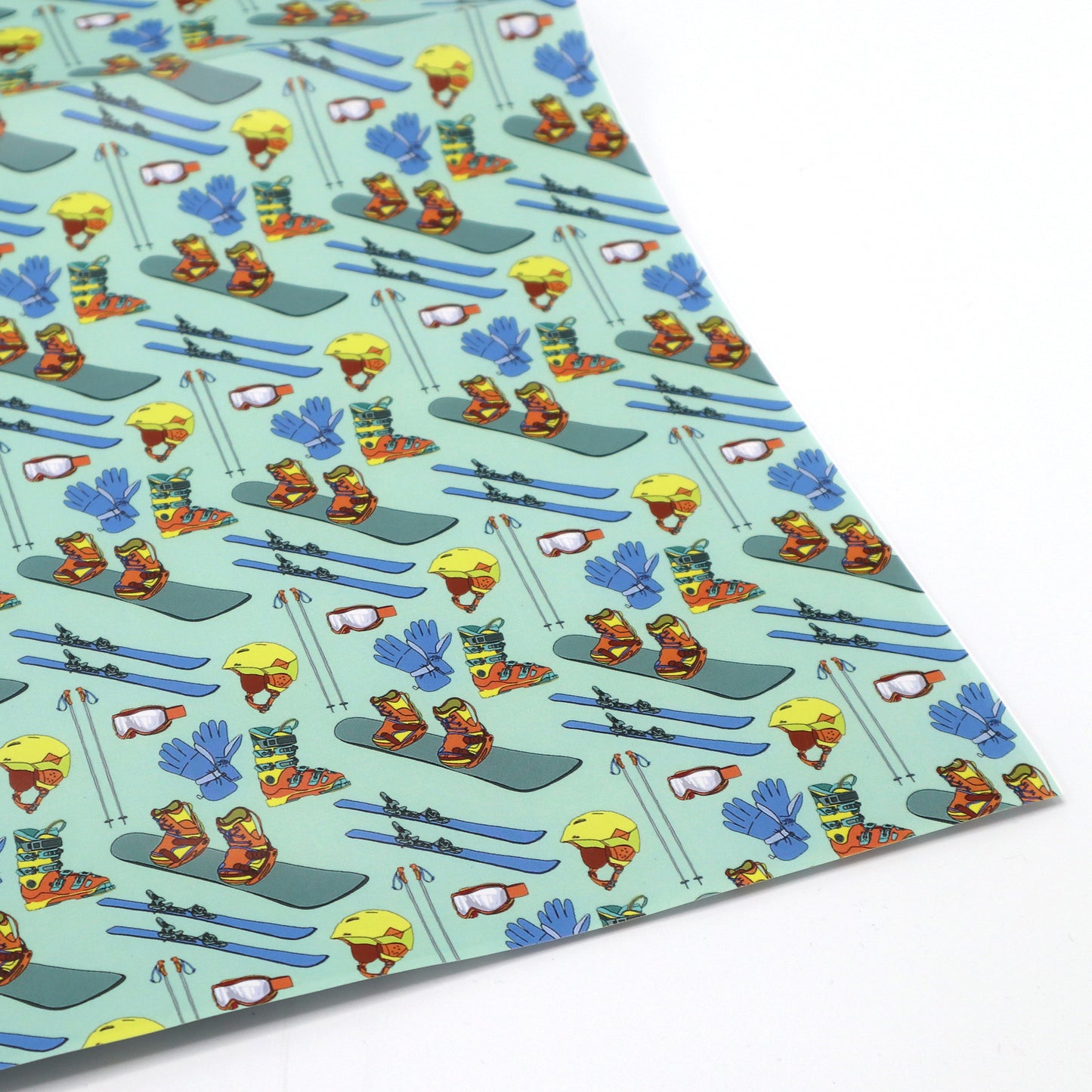 Snowboard / Skiing Gear Wrapping Paper